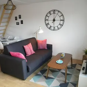 Appartement - Proche Metro - Stationnement Gratuit, Rijsel