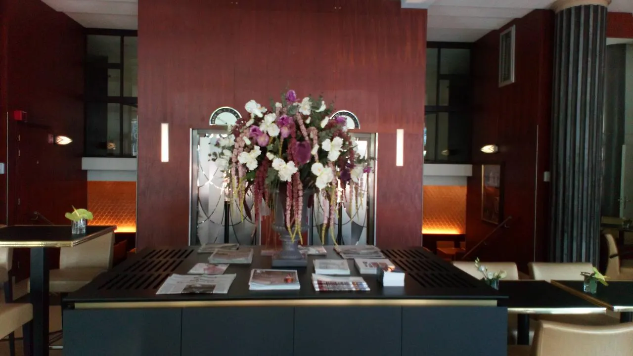 Hotel Art Deco EuraRijsel 3*, Rijsel